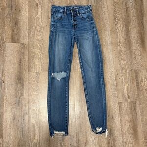 American Eagle Outfitters High Rise Blue Ripped Jeans
